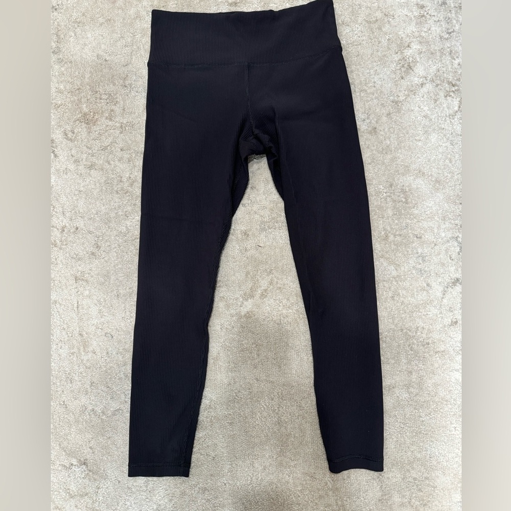 Athleta elation ribbed tight. Size L
